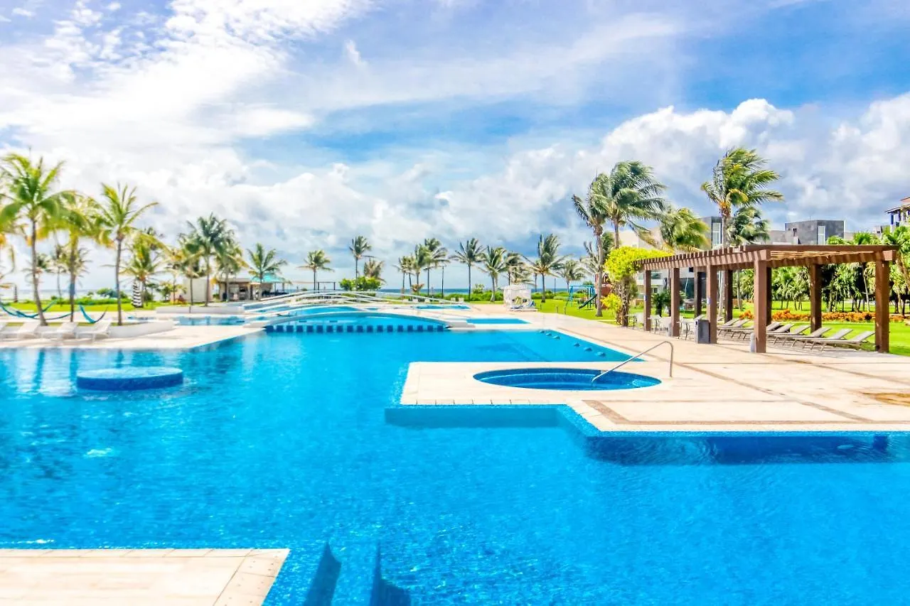 Sunset Condo 525 At Mareazul Playa del Carmen